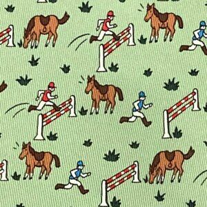 FUN HERMES TIE ~ GREEN w/ WHIMSICAL EQUESTRIAN HORSES JUMPING OVER HURDLES XL